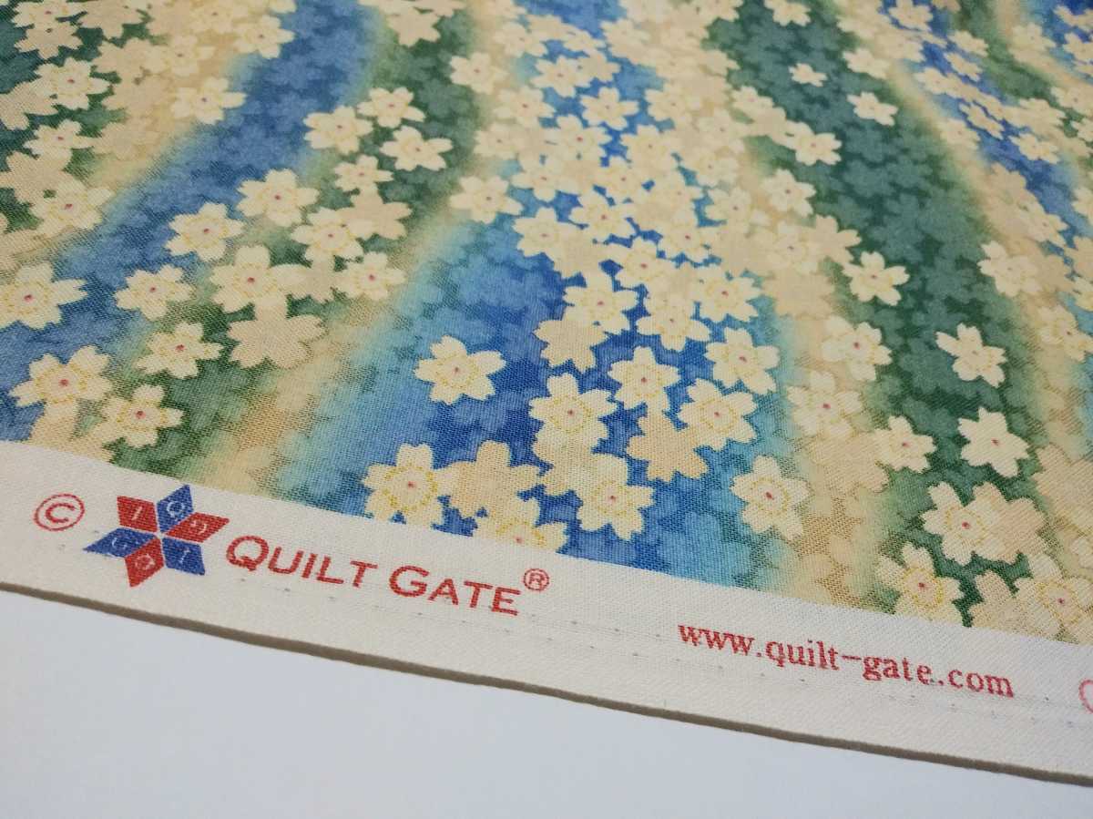 13、在庫処分！はぎれ★QUILT GATE/百花繚乱/グリーンブルー系地にサクラ柄/110x49cm/シーチング/小物作り/パッチワークの画像5