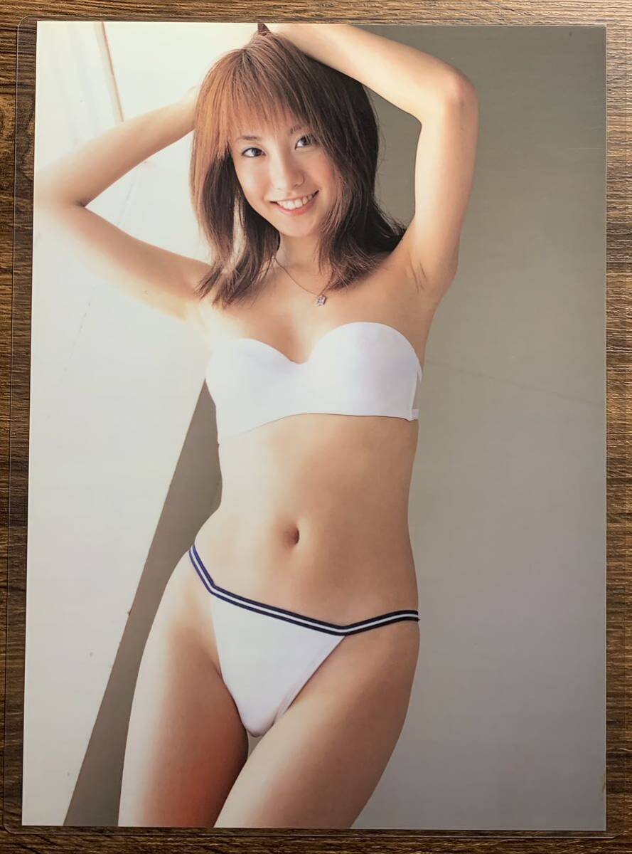 [ thick laminate processing ] Yamamoto . swimsuit A4 change size magazine scraps 7 page 2003 08[ gravure ]-i14 0510