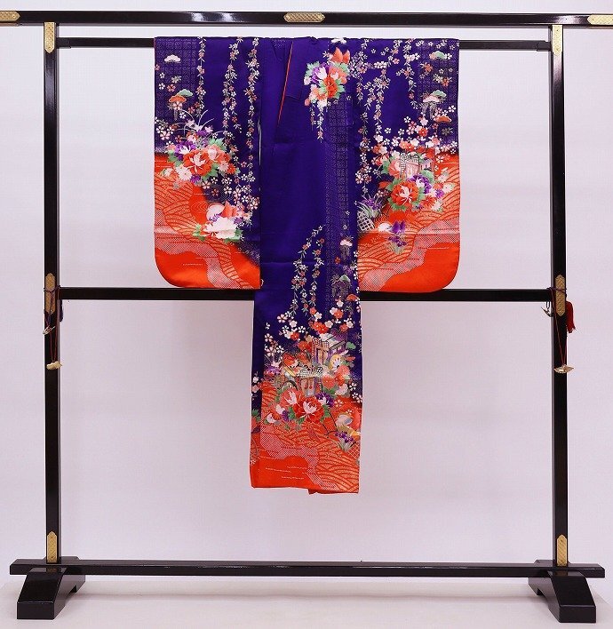 inagoya■売り切れ御免！！超特価市☆【四つ身単品】kimono for girls 7歳用 女の子着物 化繊 中古品 練習用 z1393my_画像3