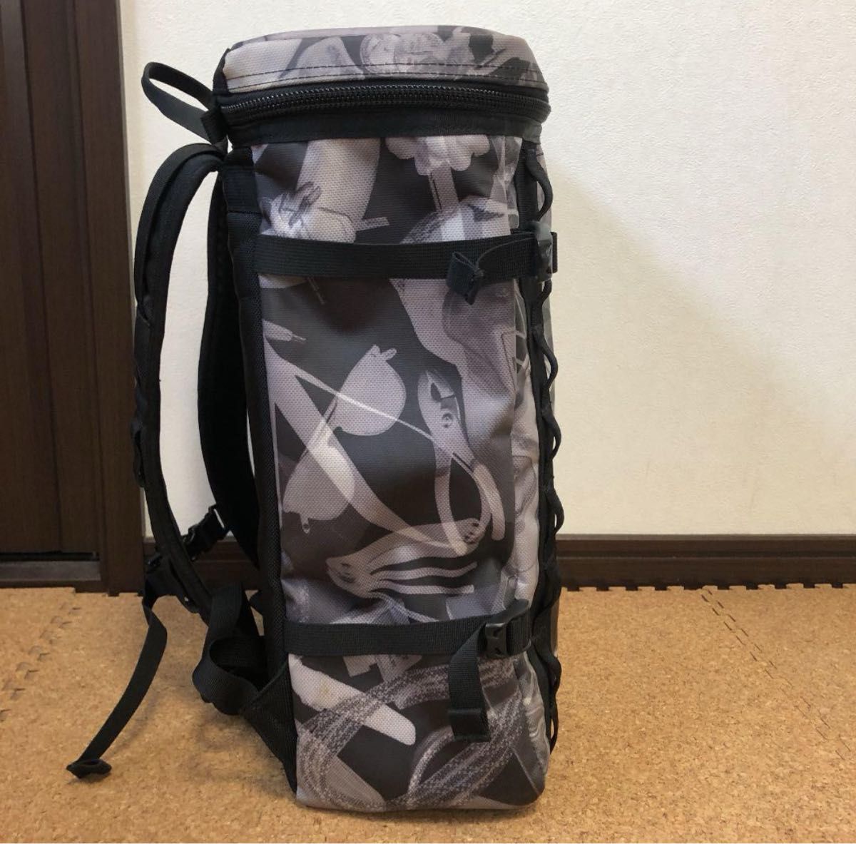 廃盤カラー】THE NORTH FACE ヒューズボックスXR(エックスレイ 廃盤カラー】THE NORTH FACE ヒューズボックスXR(エックスレイ