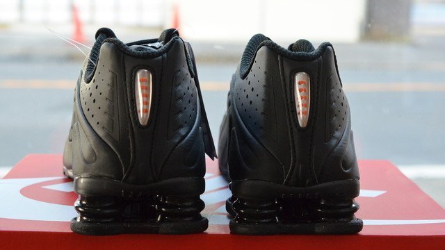 ■Nike SHOX R4 WMNS28㎝■ナイキ AR3565-004_画像2