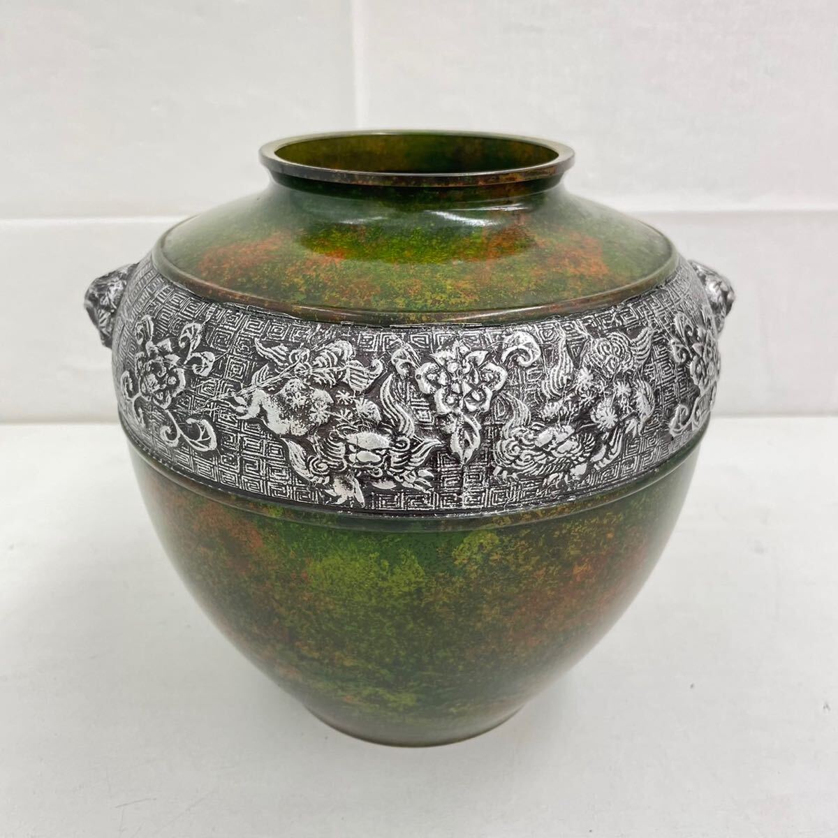 春235☆【中古保管品】花瓶 秀山 壺 つぼ 置物 骨董品 花器 花生 花入 美術品 飾り インテリア アンティーク コレクション ☆_画像1