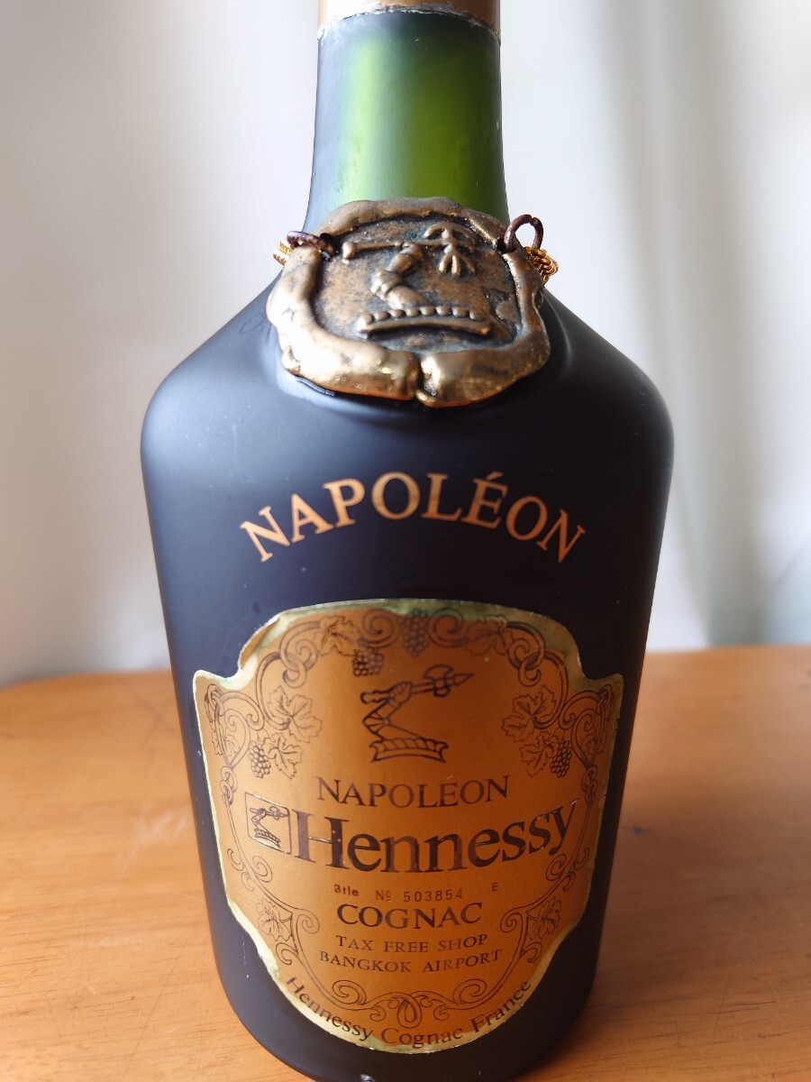 未開栓 ヘネシー ナポレオン 700ml ブランデー コニャック Hennessy NAPOLEON