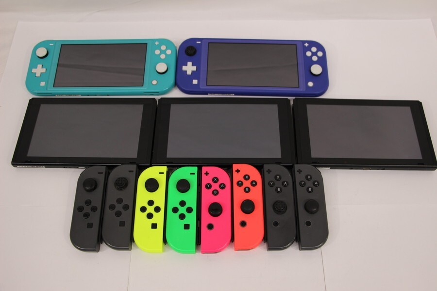 049 s7886 Nintendo Switch 3台 Switch Lite 2台 Joy-Con8個 まとめセット 動作未確認 ジャンク_画像1