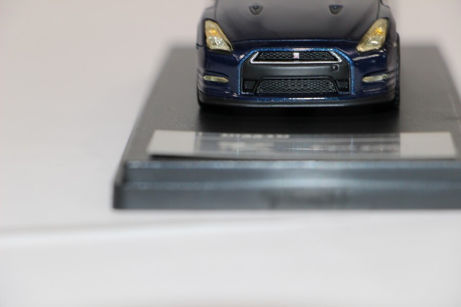 069 k2183 ジャンク WIT's 1/43 NISSAN GT-R Black edition 2011_画像4