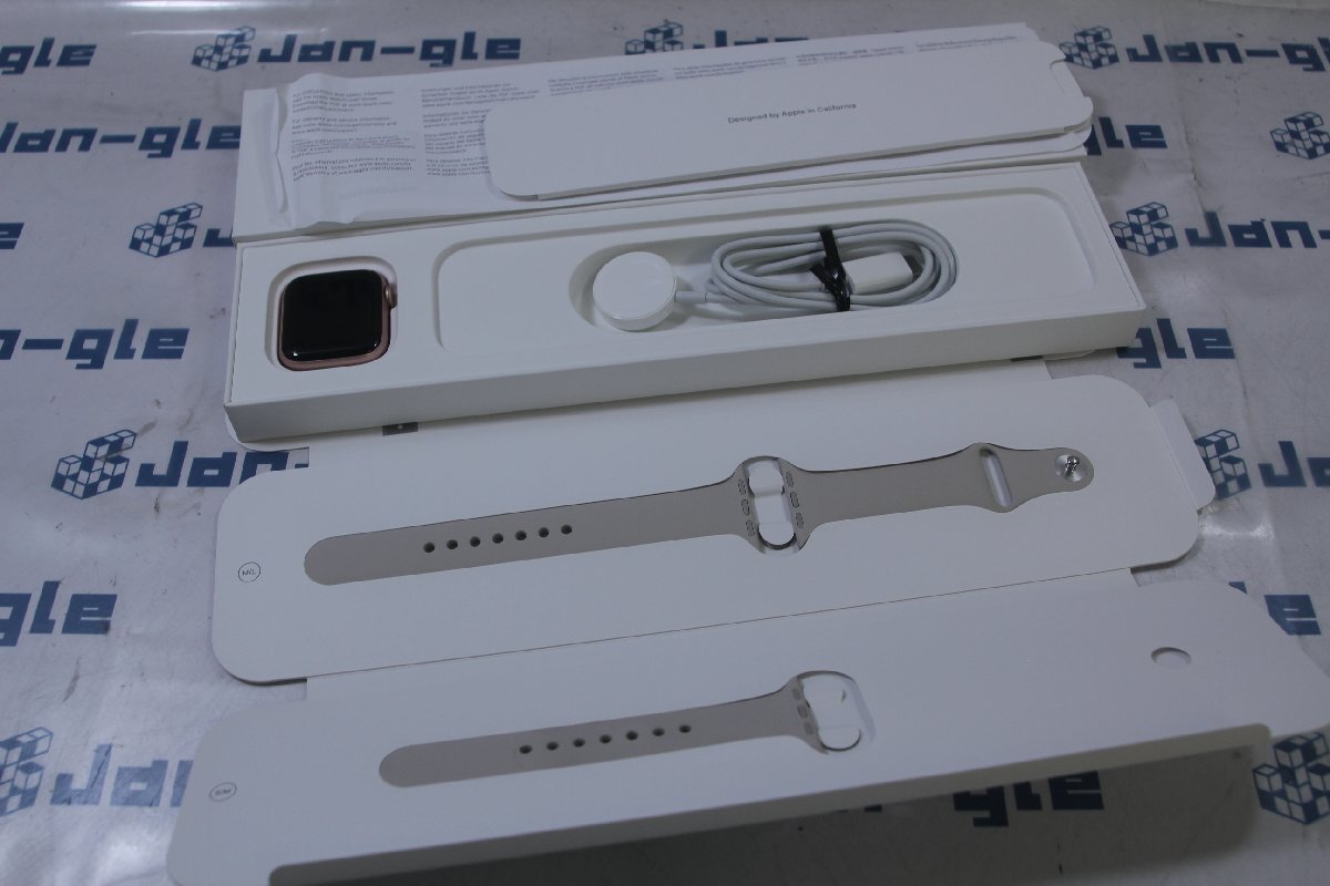 Ω Apple Apple Watch SE GPS model 40mm MKQ03J/A super-discount price!! on this occasion certainly!! J499253 P