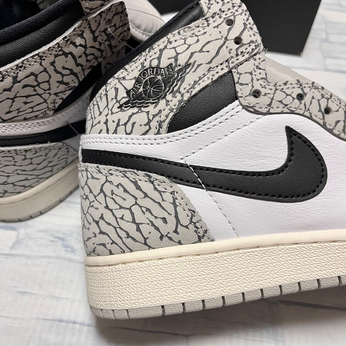 NIKE AIR JORDAN 1 RETRO HIGH OG GS NIKE AIR JORDAN 1 RETRO HIGH OG GS
