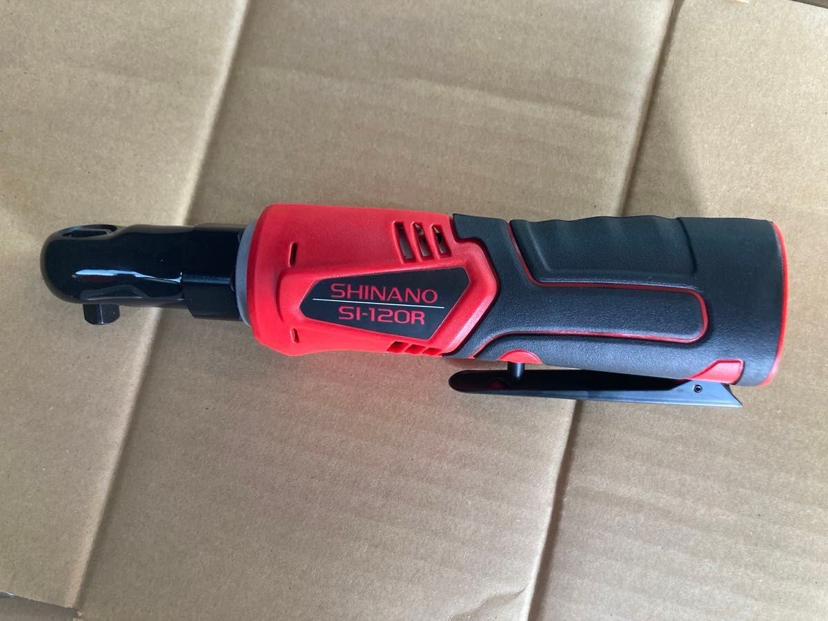 SHINANO SI-120R 9 5sq コードレス電動ラチェットレンチセット SHINANO SI-120R 9 5sq コードレス電動ラチェットレンチセット