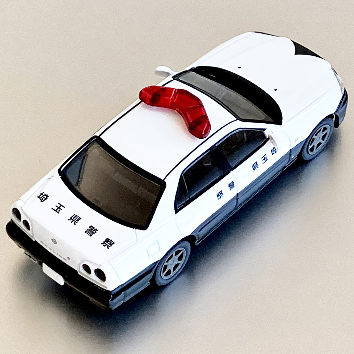 1/64 トミカリミテッドヴィンテージ ネオ ニッサン スカイライン 25GT ターボ パトロールカー 埼玉県警察 2000年式 Nissan Skyline R34_画像7