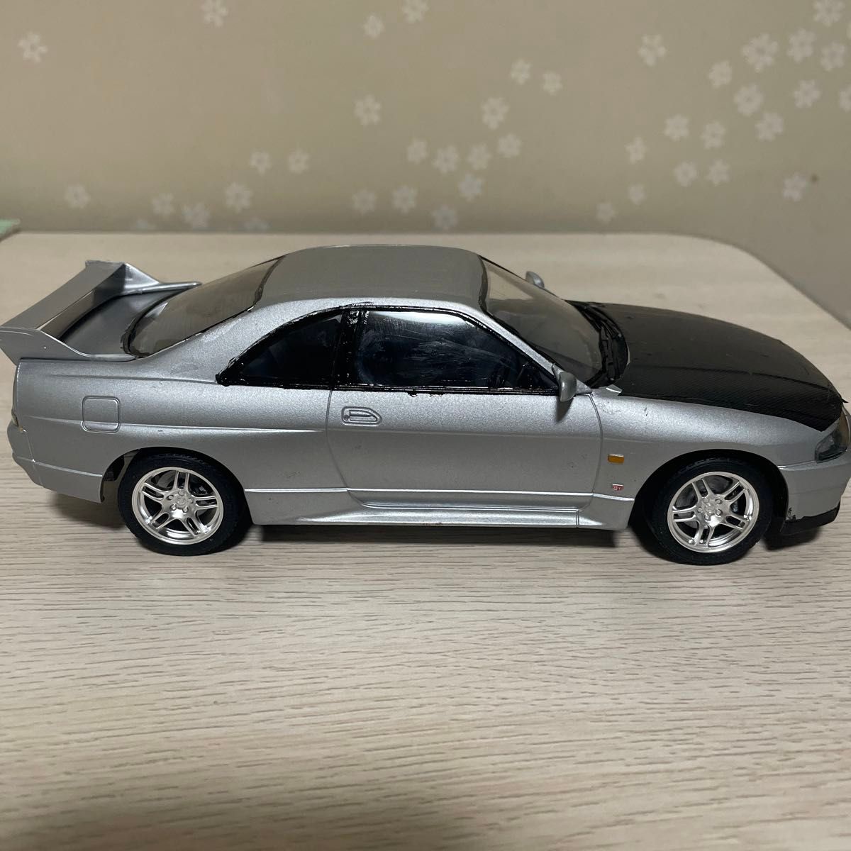 タミヤ 1/24プラモデル 日産スカイラインGT-R R33 完成品|Yahoo タミヤ 1/24プラモデル 日産スカイラインGT-R R33 完成品|Yahoo