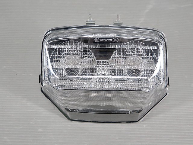 ☆CB400SF VTEC Revo (NC42) 純正？ LED テールランプ (240417DD0131)_画像1