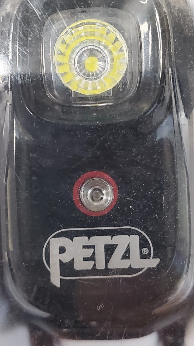 未開封品 ペツル PETZL BINDY ビンディ Headlamp ヘッドランプ 最大200ルーメン E102AA00 色黒USB RECHARGEABLE登山山歩散歩キャンプフェスの画像3