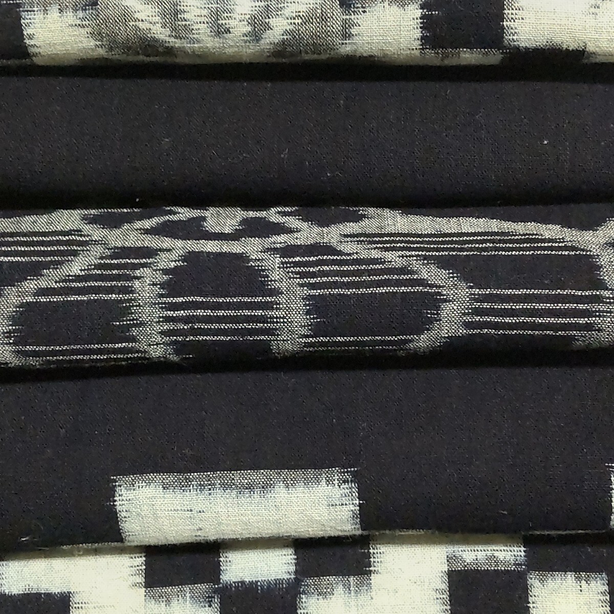 【時代布】木綿 絵絣 絣 かすり 約190cm 生地 古布 古裂 アンティーク リメイク素材 A-922_画像5
