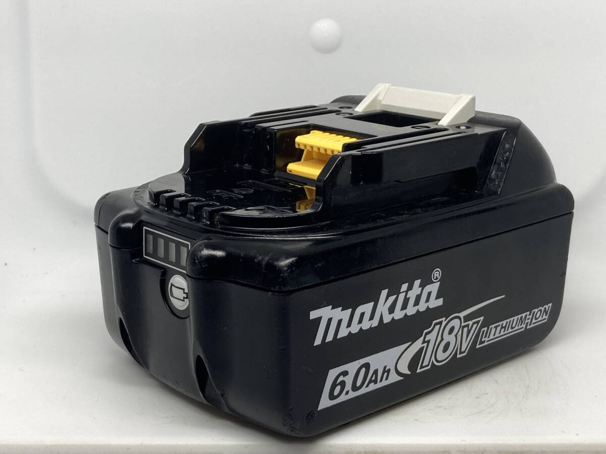 【送料0】純正！マキタ バッテリー 18v 6.0Ah【BL1860B】残量表示あり　税無　 Makita 　/7339_画像3