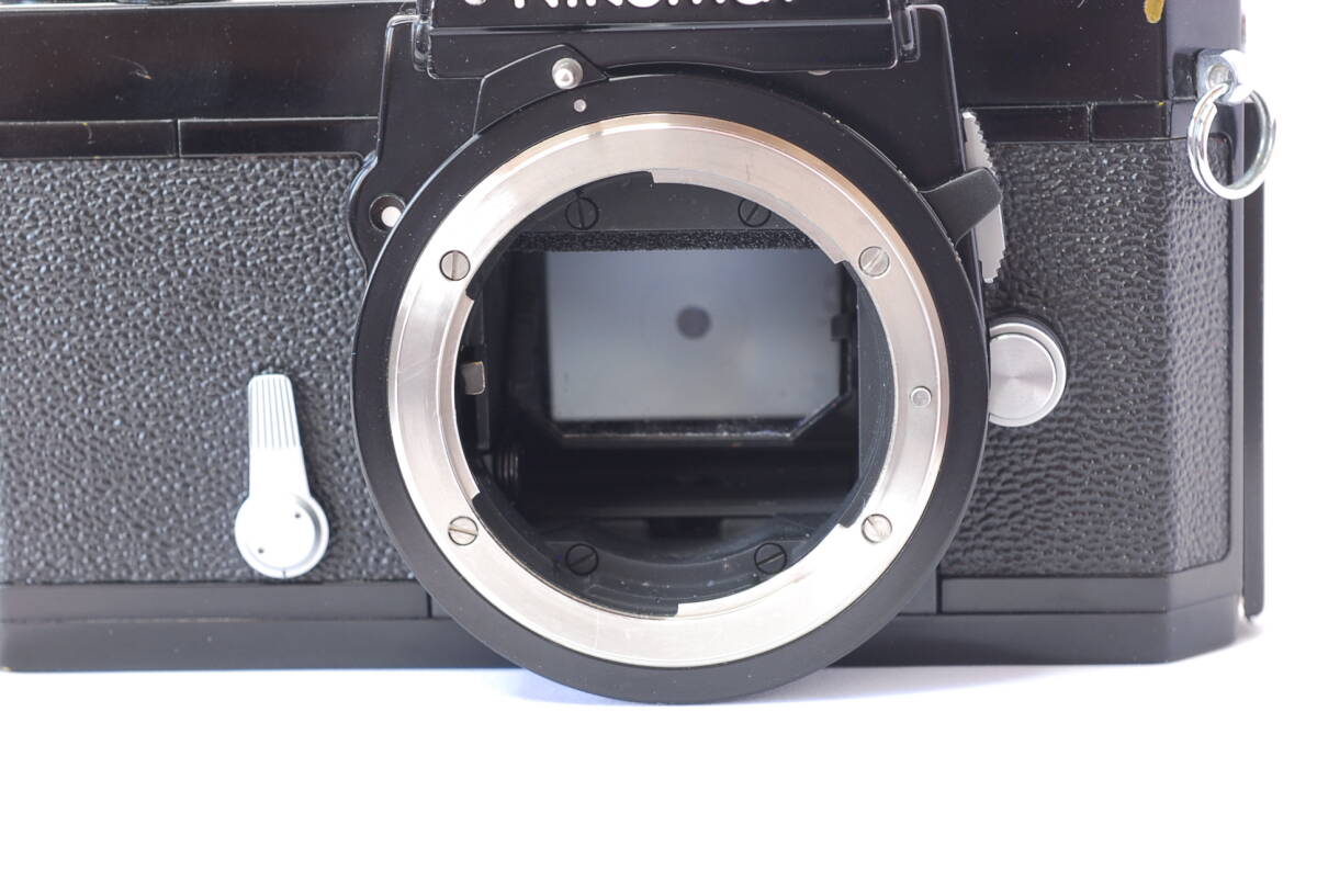 【超美品】 Nikon ニコン ニコマート Nikomat FTN ブラックボディ フィルムカメラ 一眼レフ #347の画像10