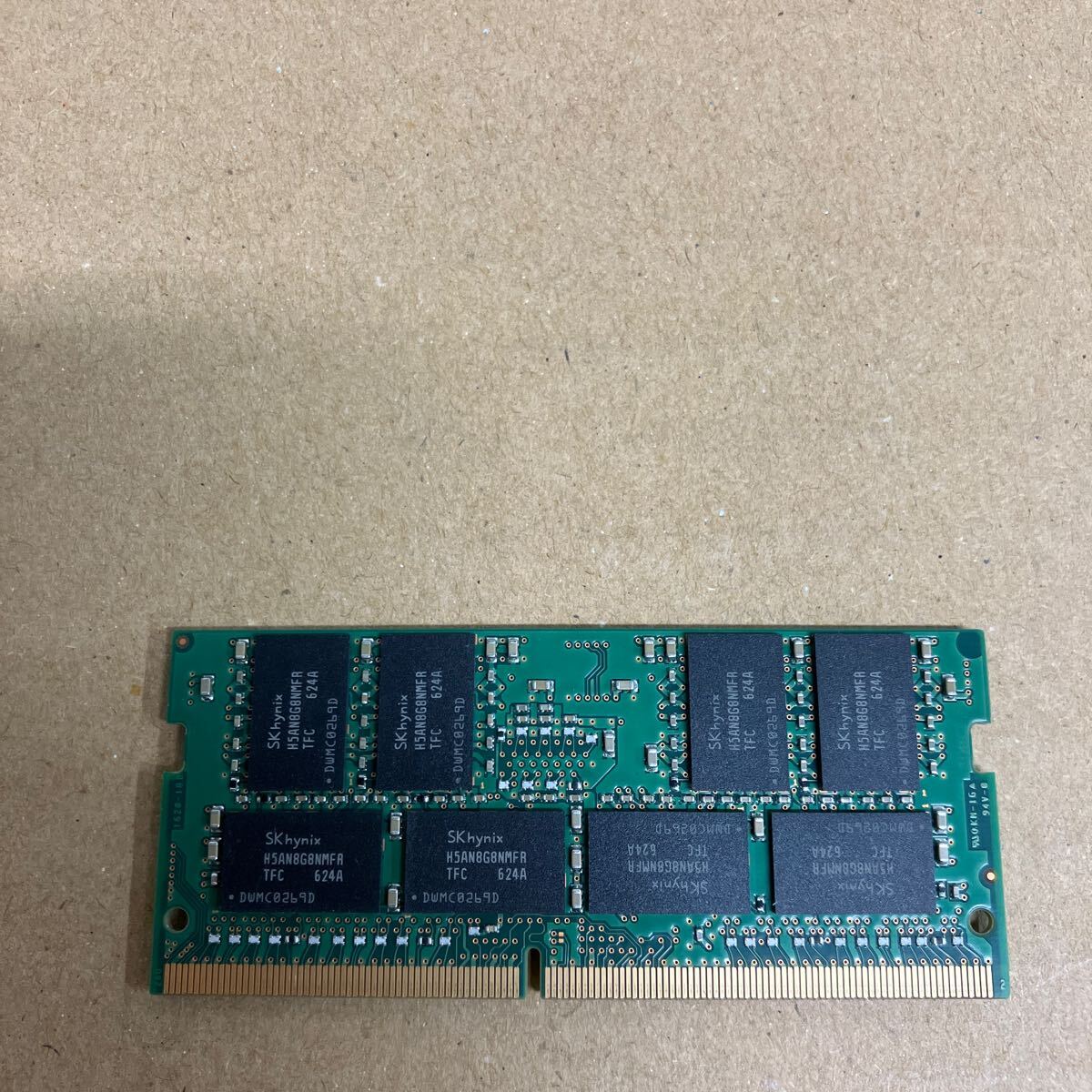 L182 SKhynix ノートPCメモリ 16GB 2Rx8 PC4-2133P 1枚 動作確認品の画像2
