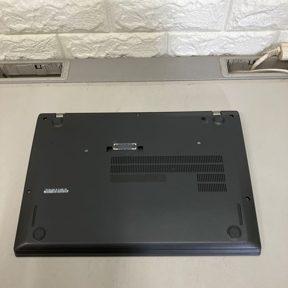 N192 Lenovo ThinkPad T460S Core i5 6200U メモリ8GB ジャンク_画像5