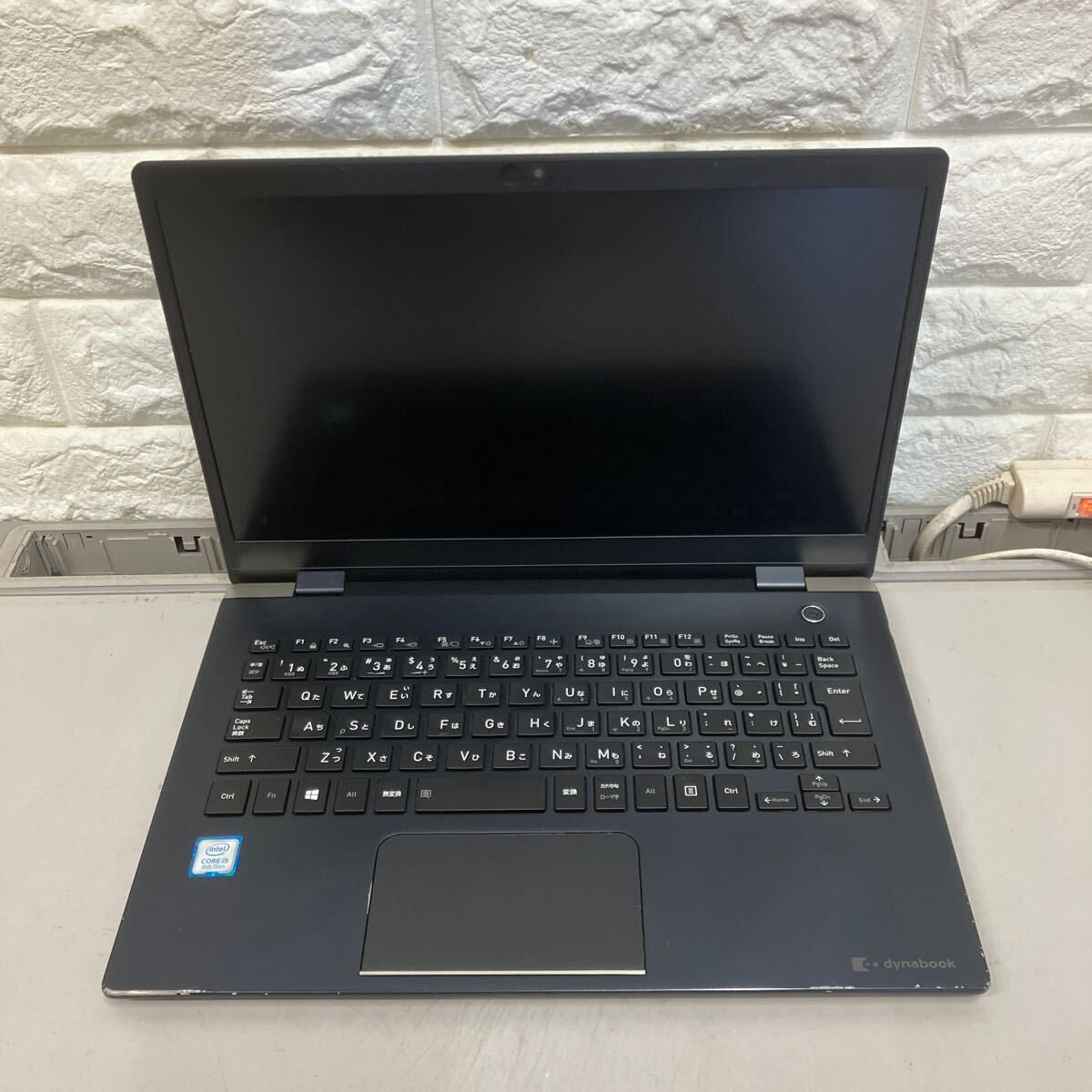 O129 TOSHIBA dynabook G83/DN PG8DNTCCGL7FD1 Core i5第8世代 ジャンク_画像1