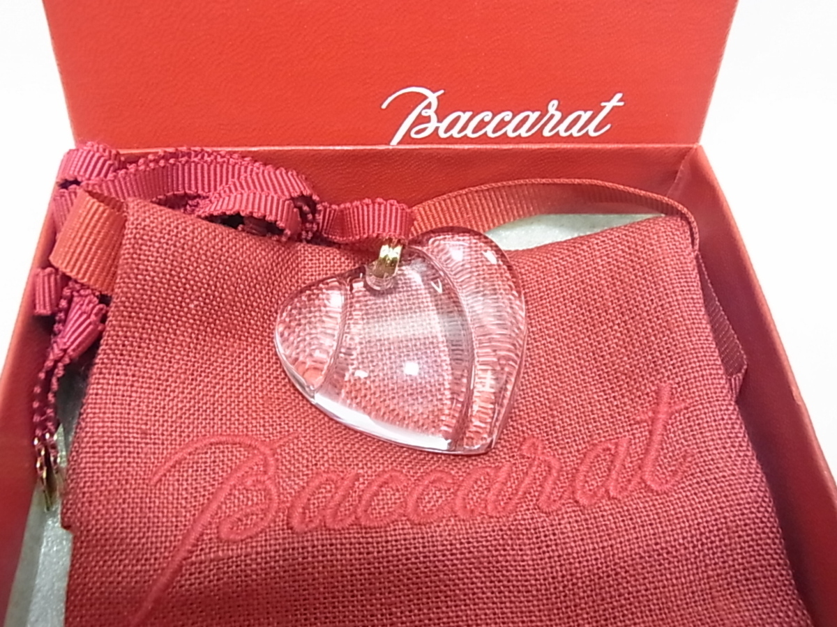  baccarat crystal колье : вместе в коробке ткань в кейсе : размер 39mm×35mm: новый товар нет . красивый хороший состояние. не использовался состояние. прекрасный товар 