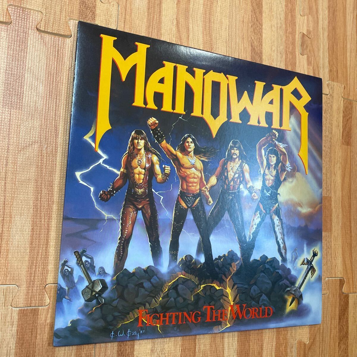 MANOWAR マノウォー FIGHTING THE WORLD ファイティング・ザ・ワールド P-13504 LP レコード metalの画像2