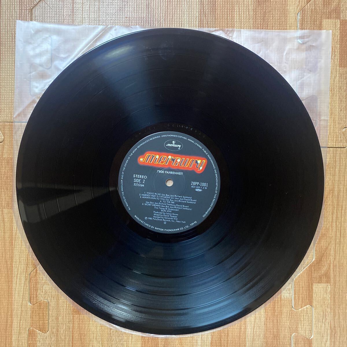 Bon Jovi ボン・ジョヴィ 7800 Fahrenheit レコード LP 帯付き OBI 28PP-1001_画像8