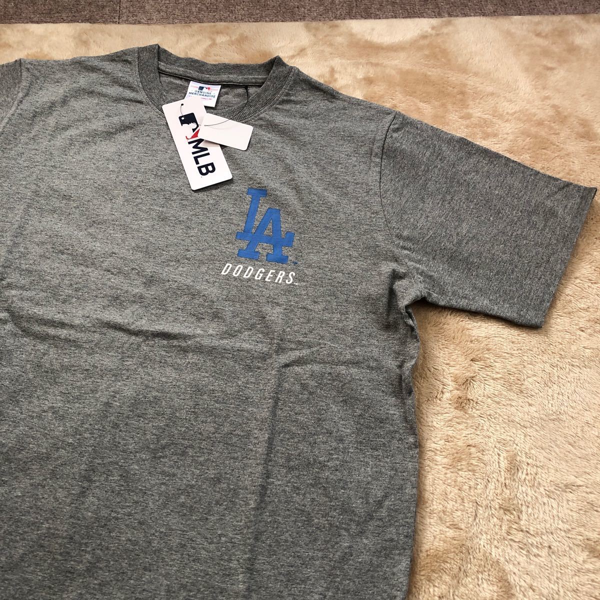 新品 MLB 半そでTシャツ グレー サイズLL 大谷翔平 ロサンゼルスドジャース_画像1