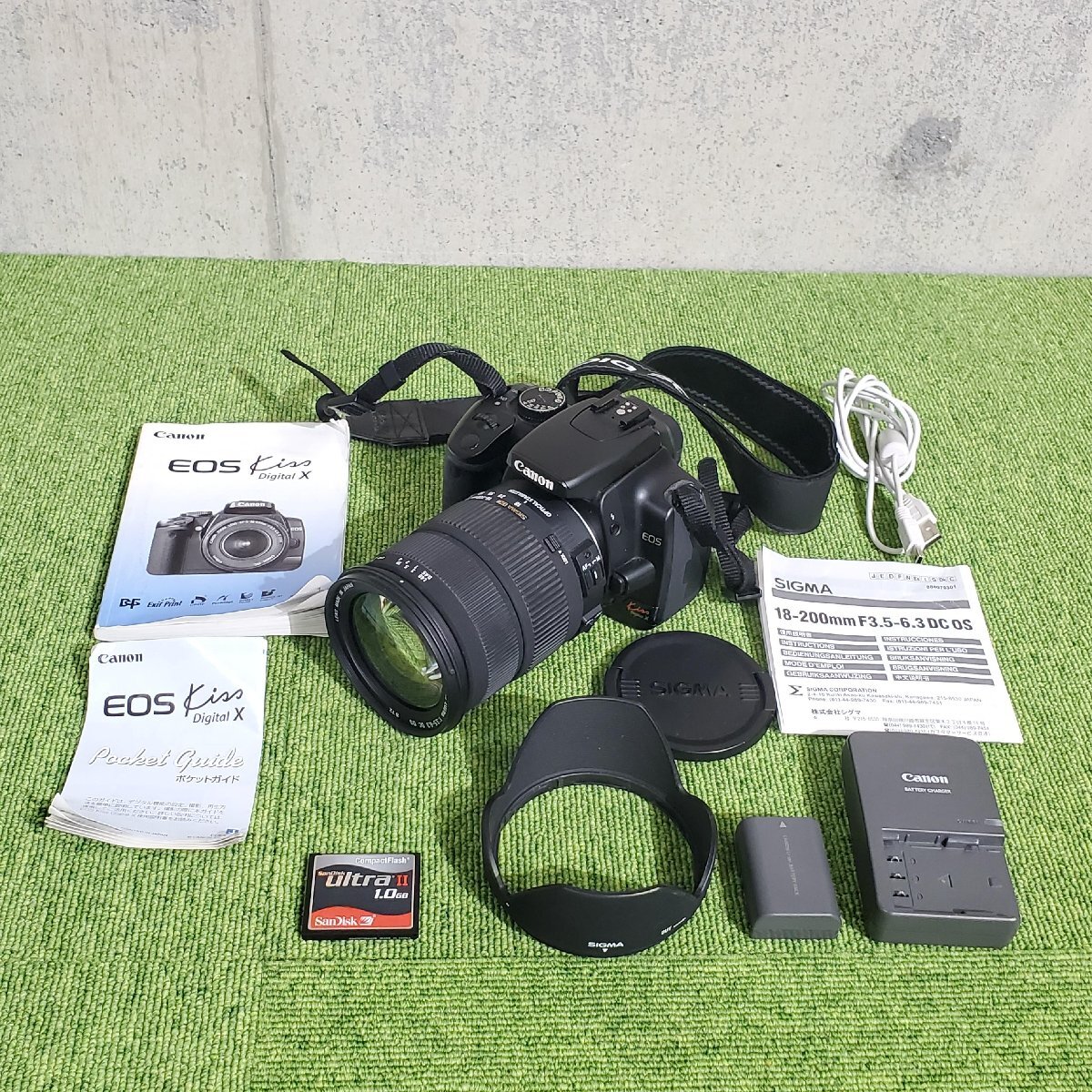CANON/キヤノン（キャノン） Canon EOS Kiss Digital X デジタル一眼レフカメラ SIGMA ZOOM 18-200mm 1:3.5-6.3 DC s0178の画像1