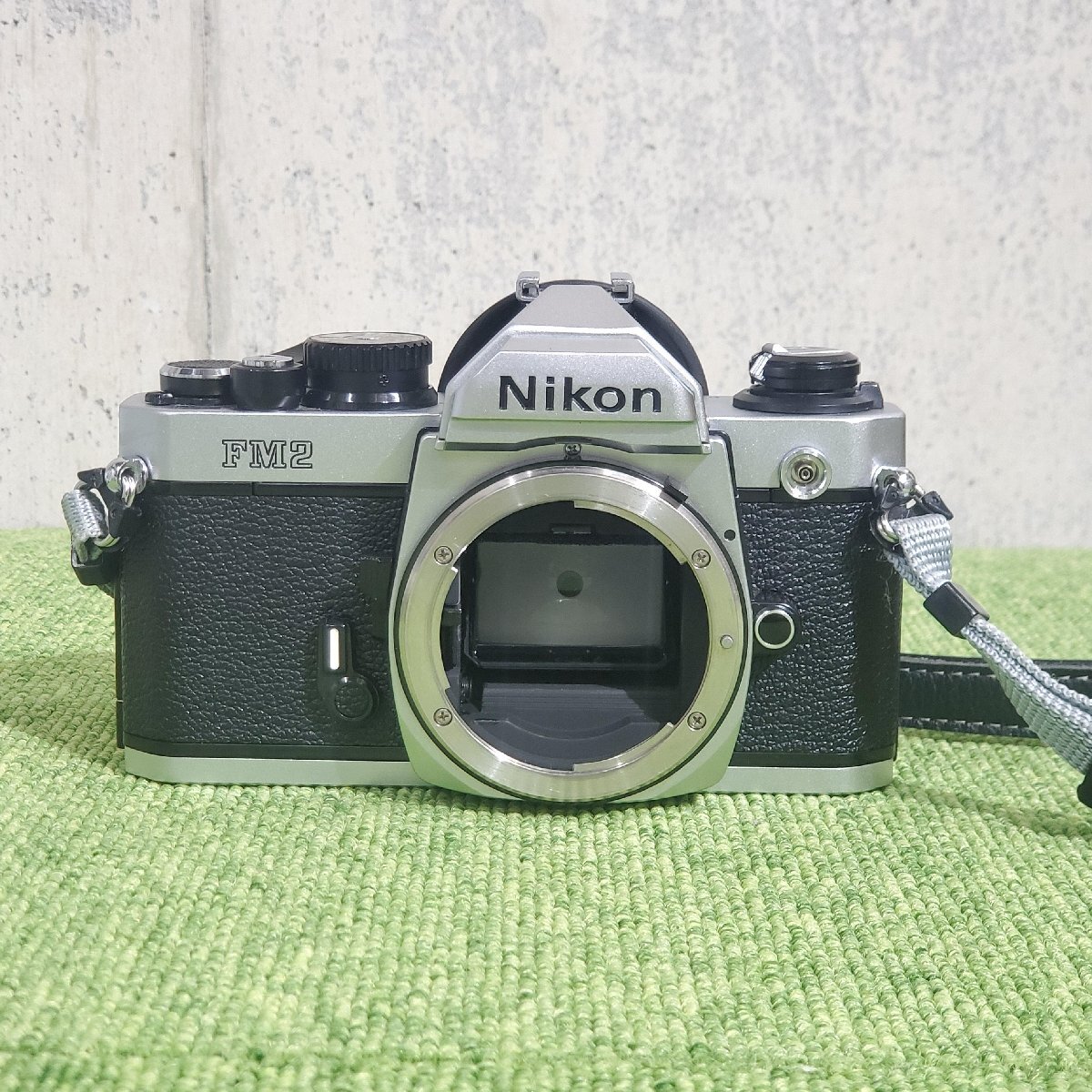 【美品】Nikon/ニコン nikon fm2 ボディ　後期 一眼レフフィルムカメラ s0209_画像2