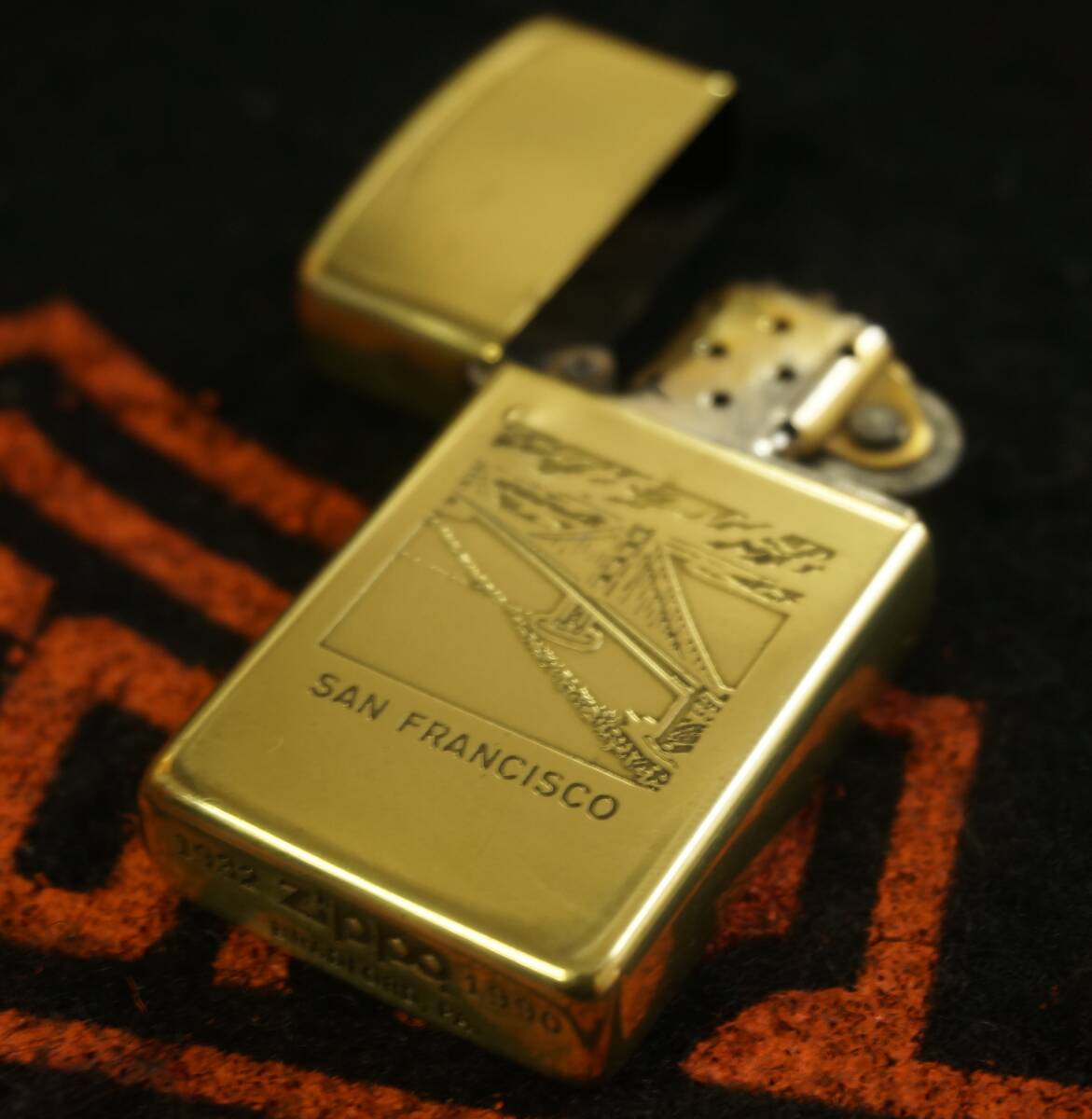 スリムZIPPO ブラスソリッド サンフランシスコ・ゴールデンゲートブリッジ絶版/1990ヴィンテージモデル 世田谷ベース ハーレーダビッドソン_画像1