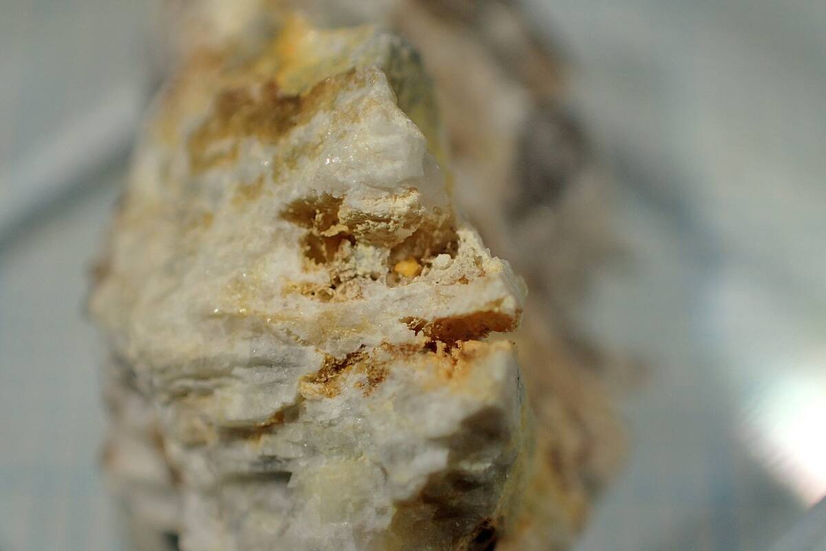【外国産鉱物標本】フランス産・マンガンゴードン石_画像3