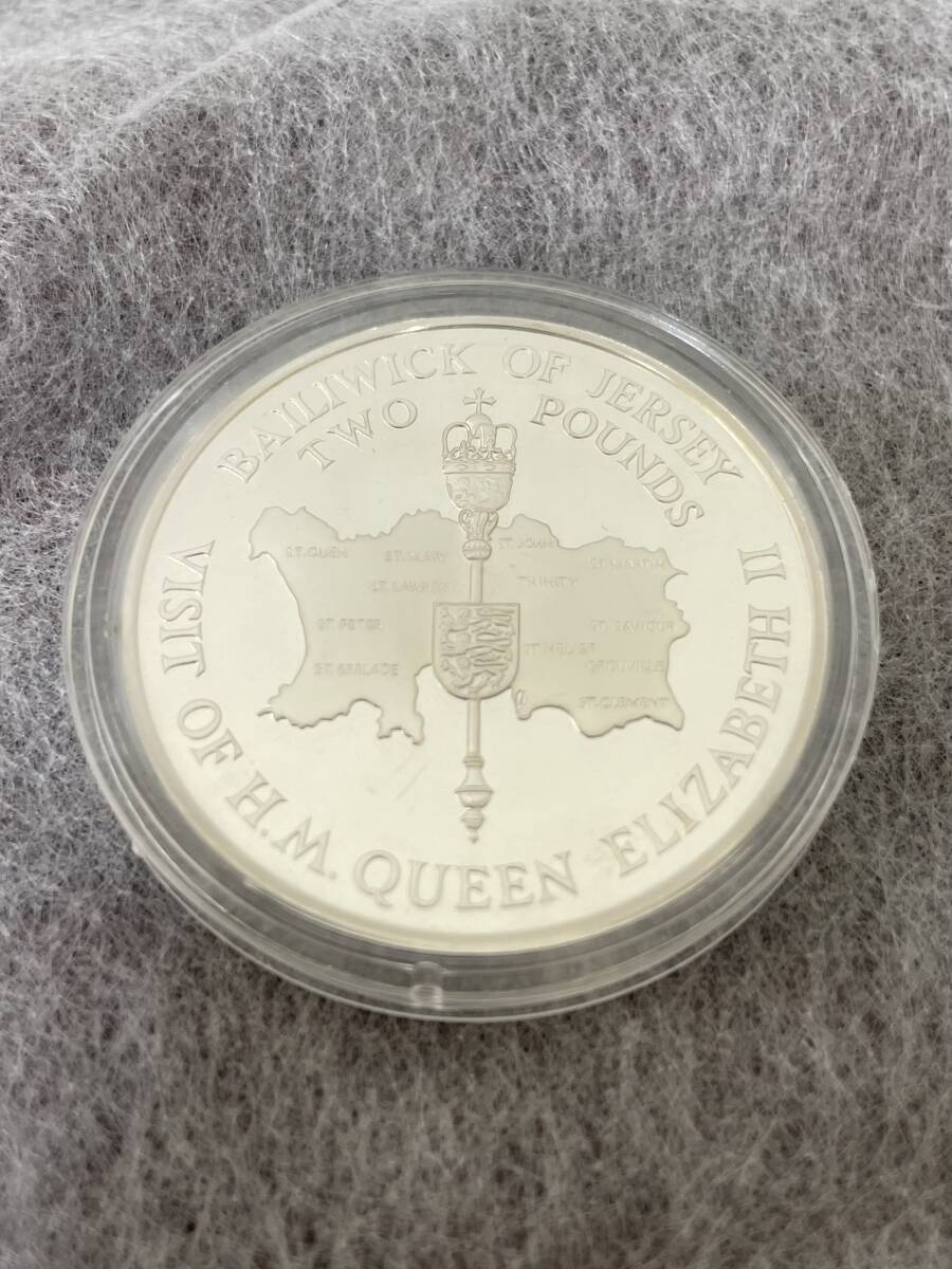 【8221】イギリス ジャージー島 2ポンド銀貨 1989年 エリザベス2世 硬貨 古銭 アンティーク_画像1