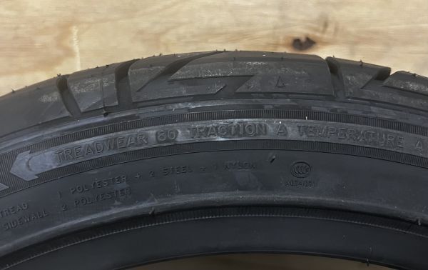 訳あり 半端品整理 NEOLIN ネオリン ネオレーシング 2023年製造 235/40R18 95W XL トレッドウェア 80 2本価格 ドリフト・タイムアタック_画像3