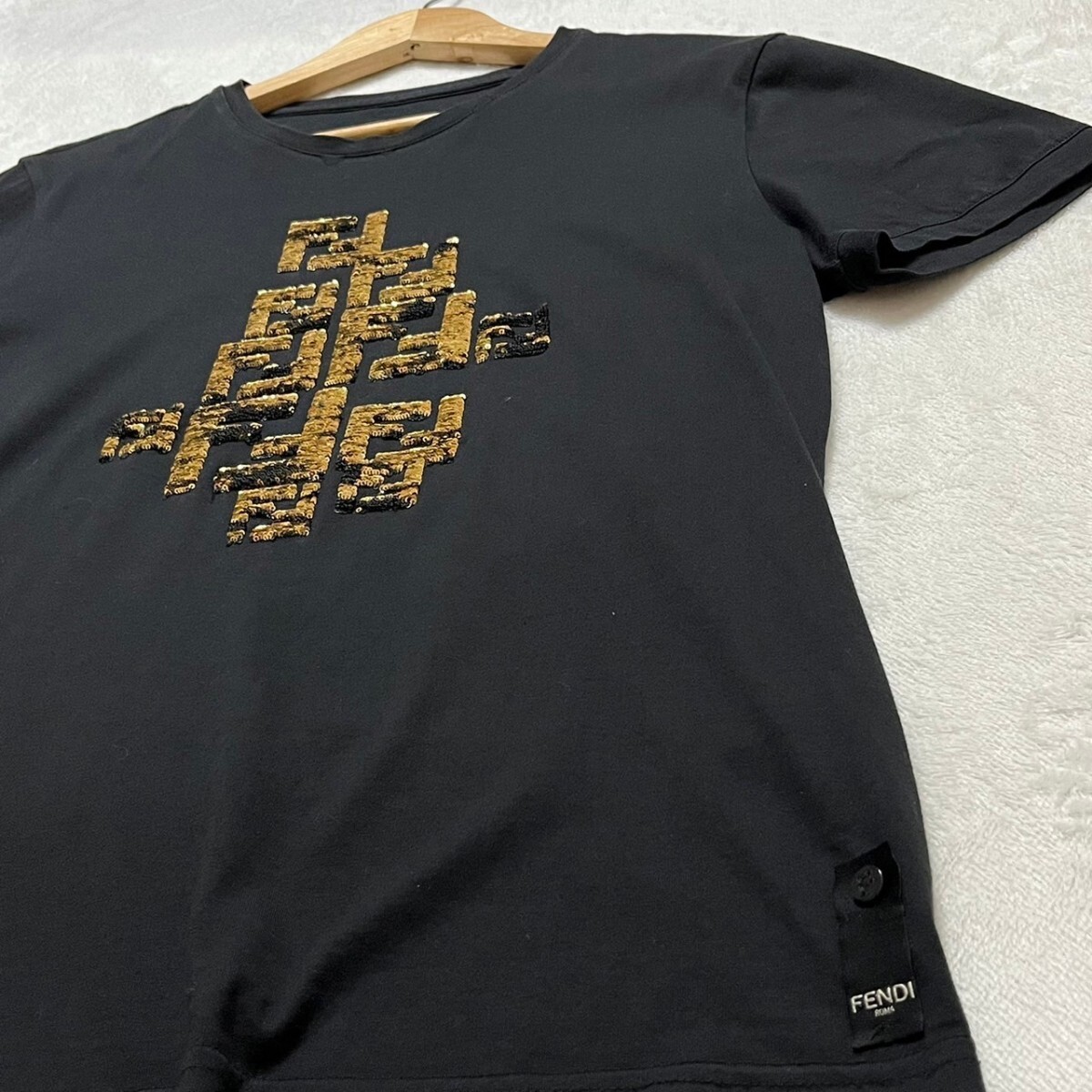 美品 フェンディ【人気モデル】FENDI 半袖 Tシャツ カットソー トップス ズッカ スパンコール FF ブラック メンズ サイズS_画像4