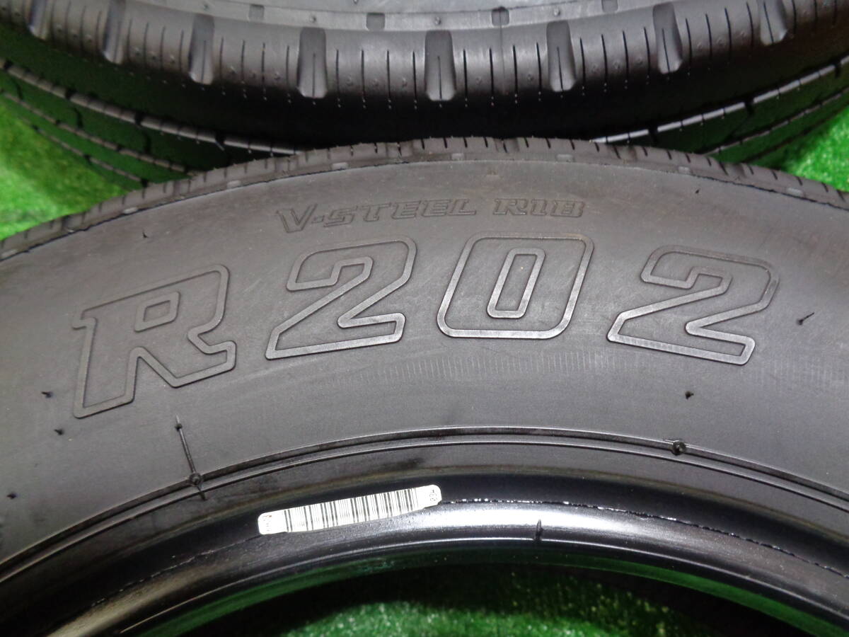 中古タイヤ2本SET ブリヂストン R202 175/75R15 103/101 N LT ダイナ トヨエース 他 2022年製造 No.1_画像6