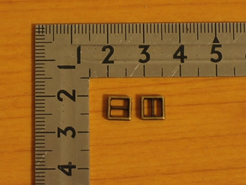 ミニ日型角カン 4mmアンティーク50個セット 日型コキカン 金具屋_画像1
