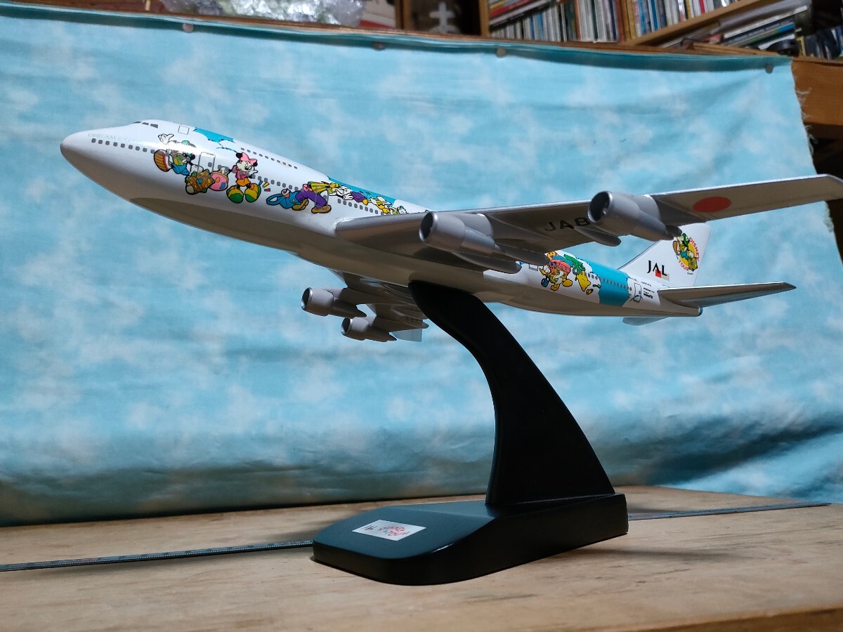 1/200 BOEING747 日本航空 JAL DISNEY公認　初代DREAMEXPRESS 愛住製ソリッドモデル 小傷あり 限定レア珍品　コレクターズアイテム_画像1