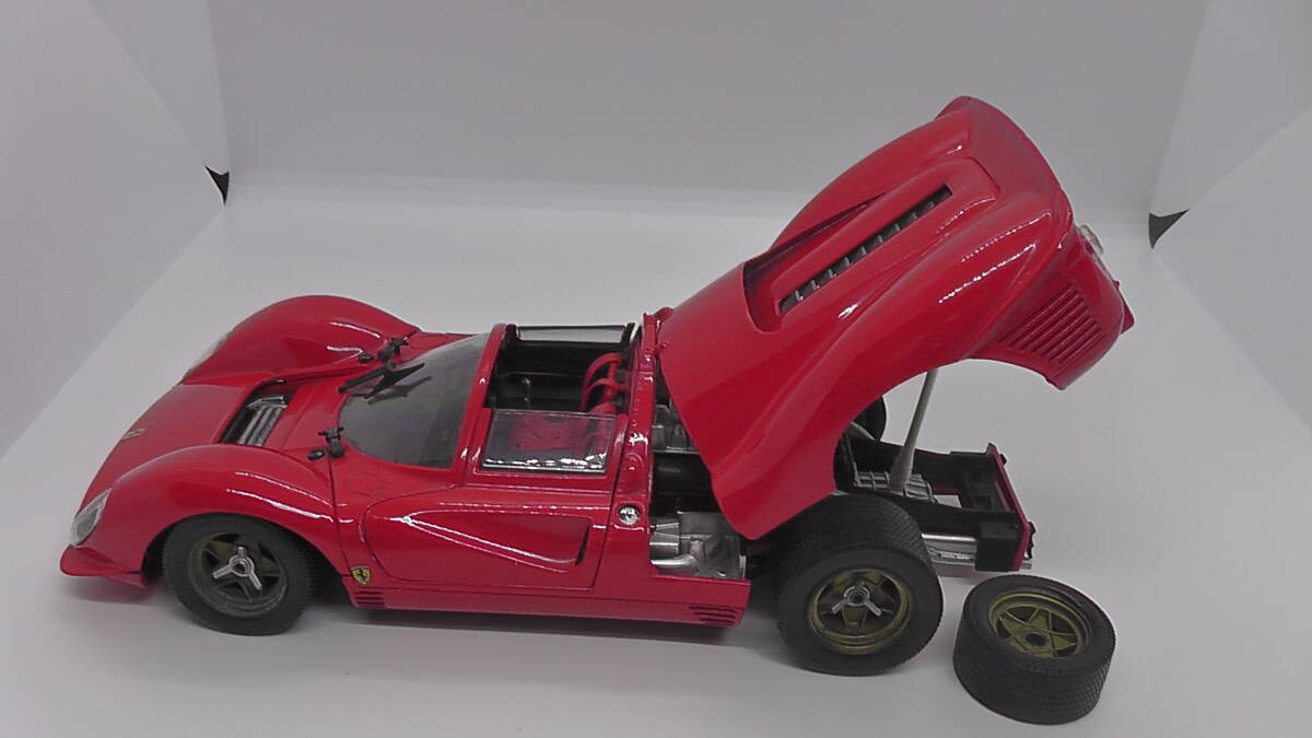 Jouef Evolution 1/18　Ferrari　330ｐ４　フェラーリ　ミニカー　_画像4