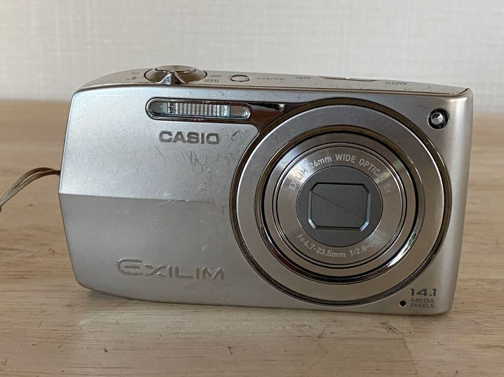 1円スタート CASIO カシオ コンパクトデジタルカメラ EX-Z2000 デジカメ EXILIM デジタルカメラ シルバー_画像1