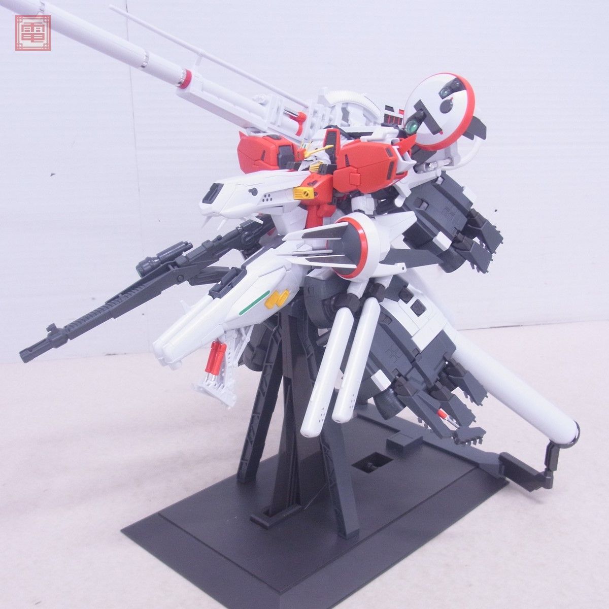 Yahoo!オークション - 組立済 バンダイ MG 1/100 ディープ Yahoo!オークション - 組立済 バンダイ MG 1/100 ディープ