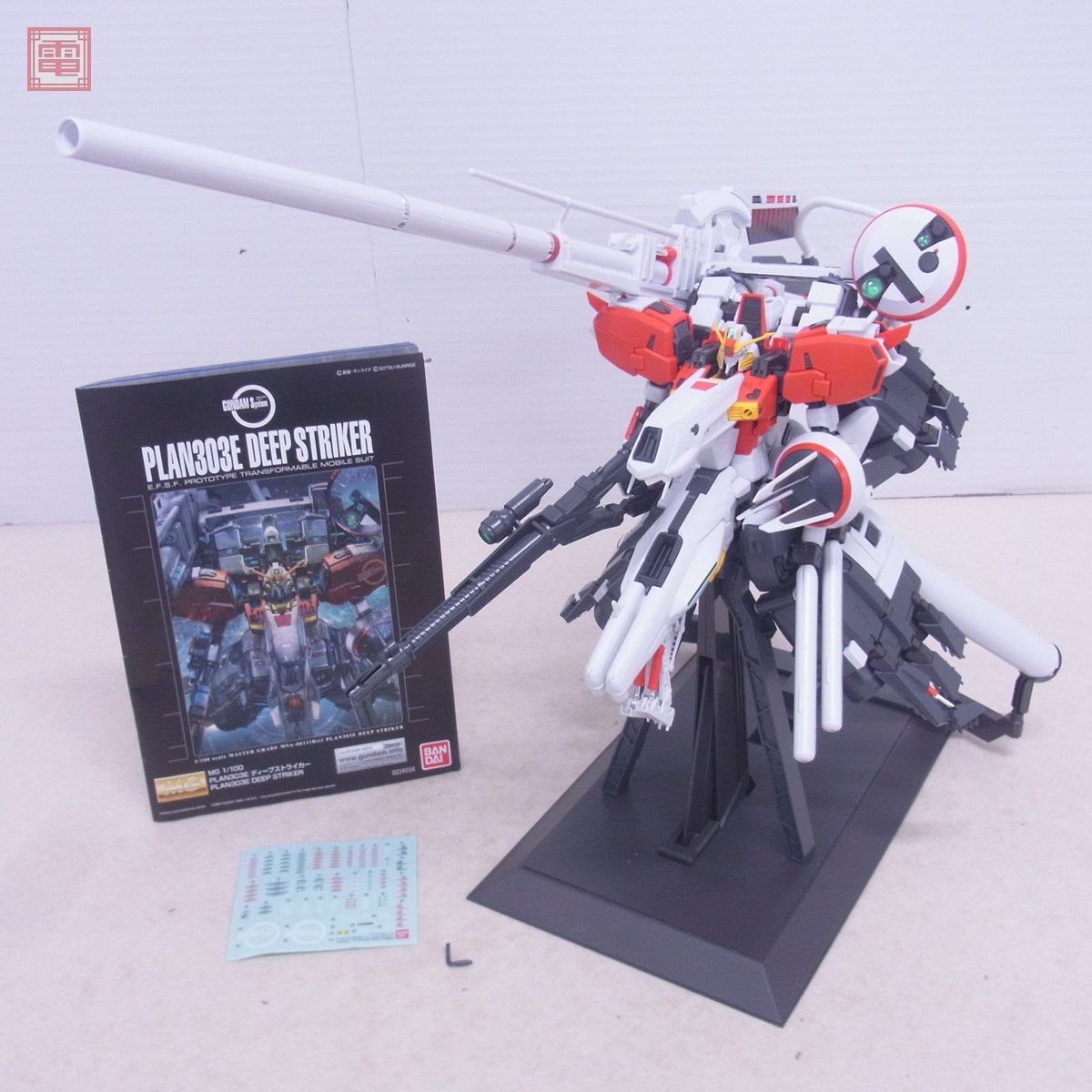 Yahoo!オークション - 組立済 バンダイ MG 1/100 ディープ Yahoo!オークション - 組立済 バンダイ MG 1/100 ディープ