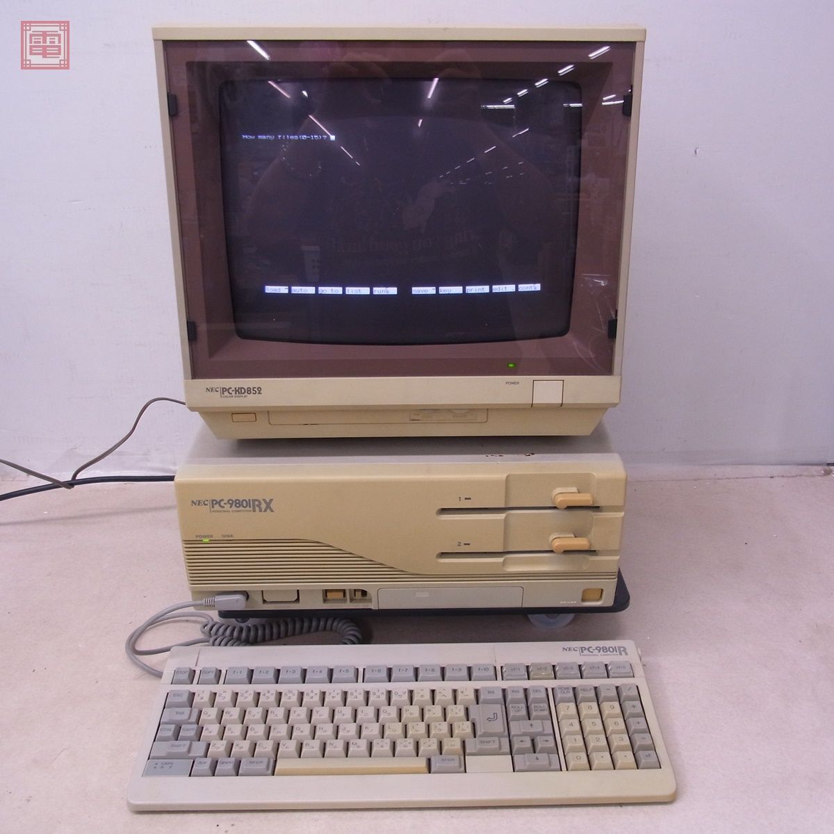 NEC PC-9801RX2 本体 通電OK キーボード + モニター PC-KD852 まとめてセット ジャンク パーツ取りにどうぞ【BA_画像1