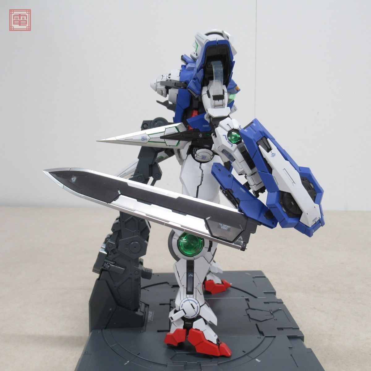 組立済 バンダイ PG 1/60 ガンダムエクシア 機動戦士ガンダム00 BANDAI ガンプラ 現状品【FD_画像5