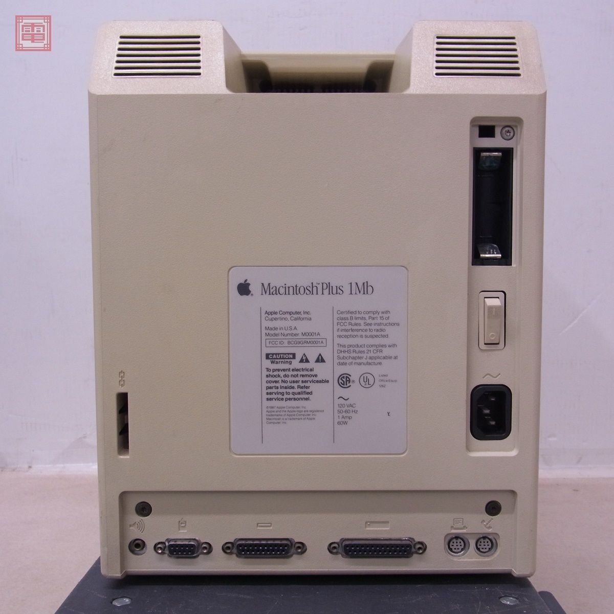 Apple Macintosh Plus 1Mb M0001A 本体 マッキントッシュ プラス アップル 動作不良 ジャンク パーツ取りなどにどうぞ【40_画像6