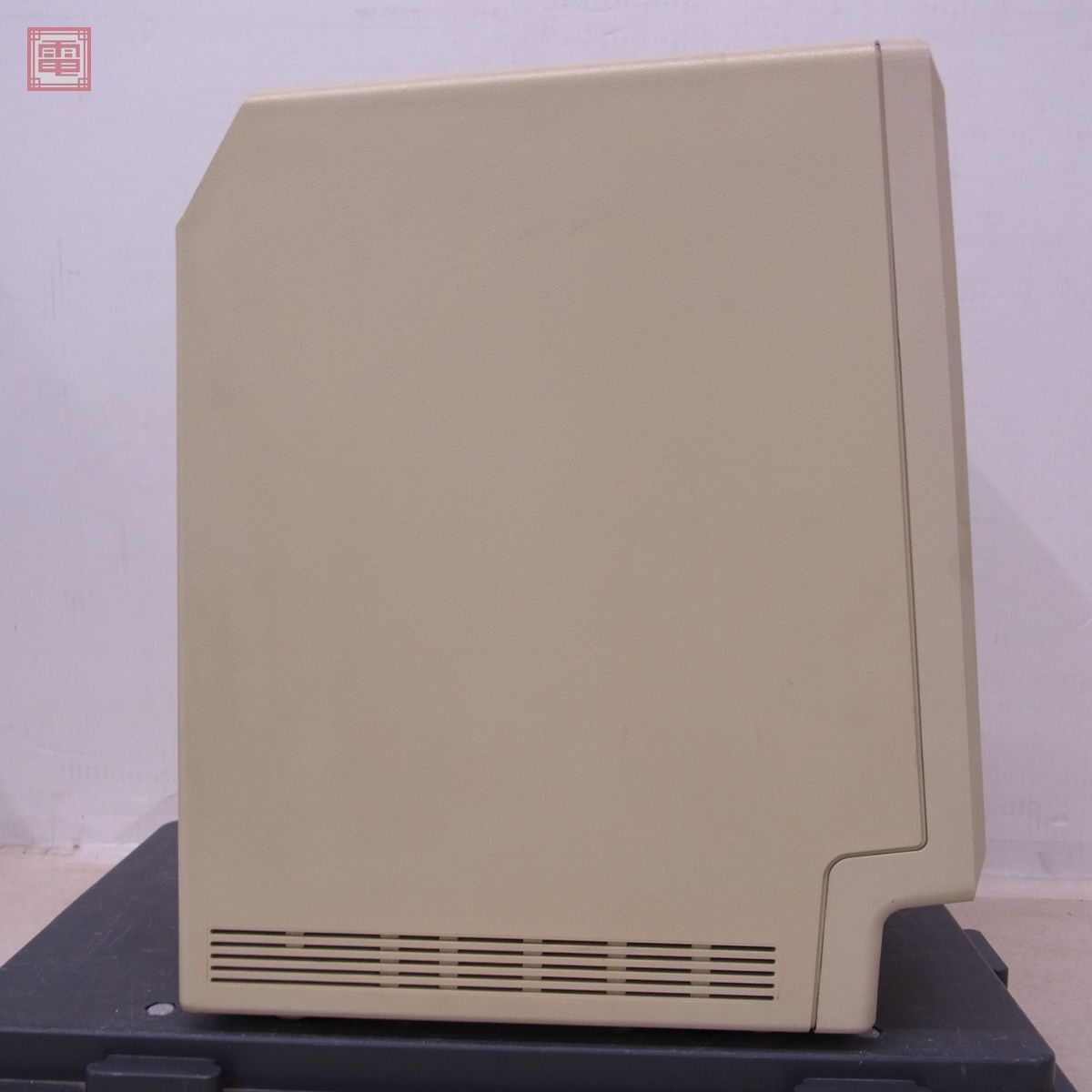 Apple Macintosh Plus 1Mb M0001A 本体 マッキントッシュ プラス アップル 動作不良 ジャンク パーツ取りなどにどうぞ【40_画像8