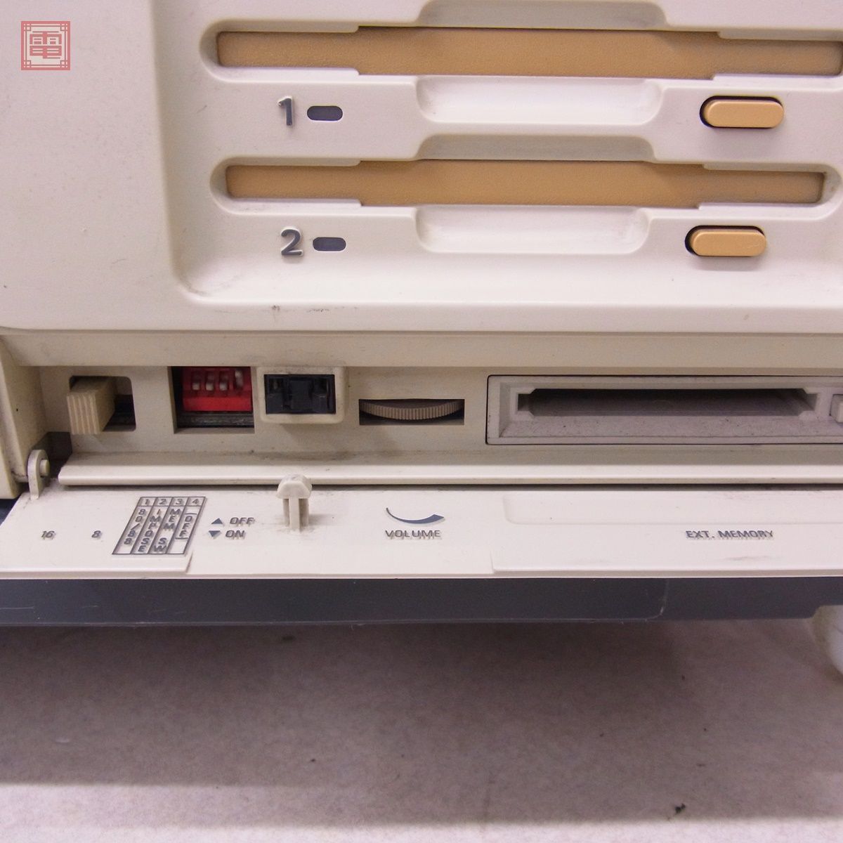 NEC PC-9801UF 本体のみ 通電OK 日本電気 ジャンク パーツ取りにどうぞ【20_画像2