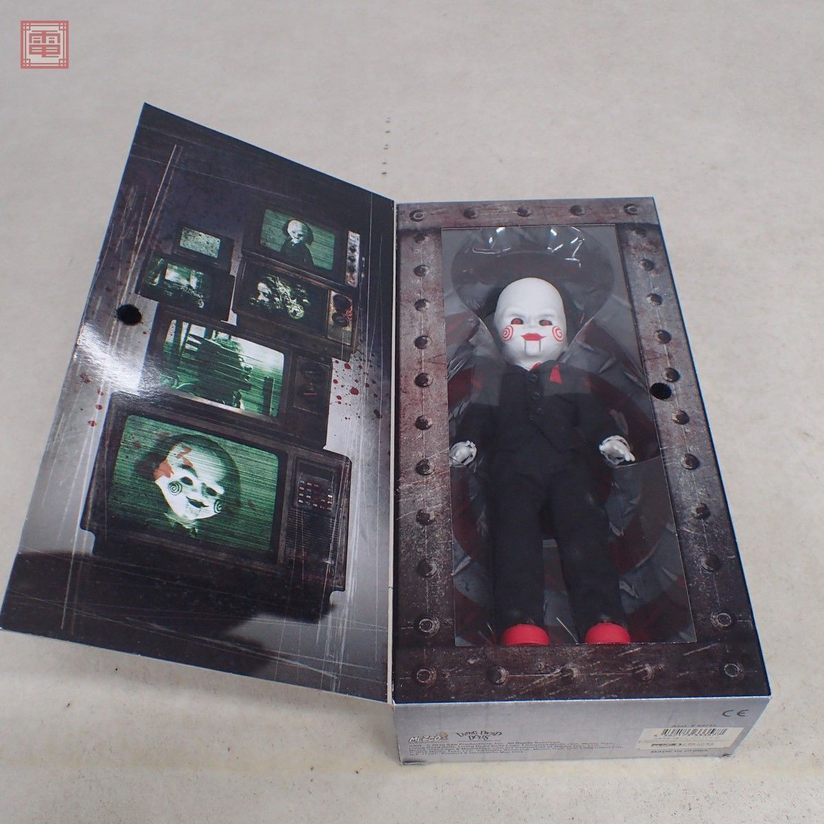 mezko living dead doll saw jig saw /THE LOST IN OZ THE WITCH etc. together 6 point set MEZCO LIVING DEAD DOLLS[40