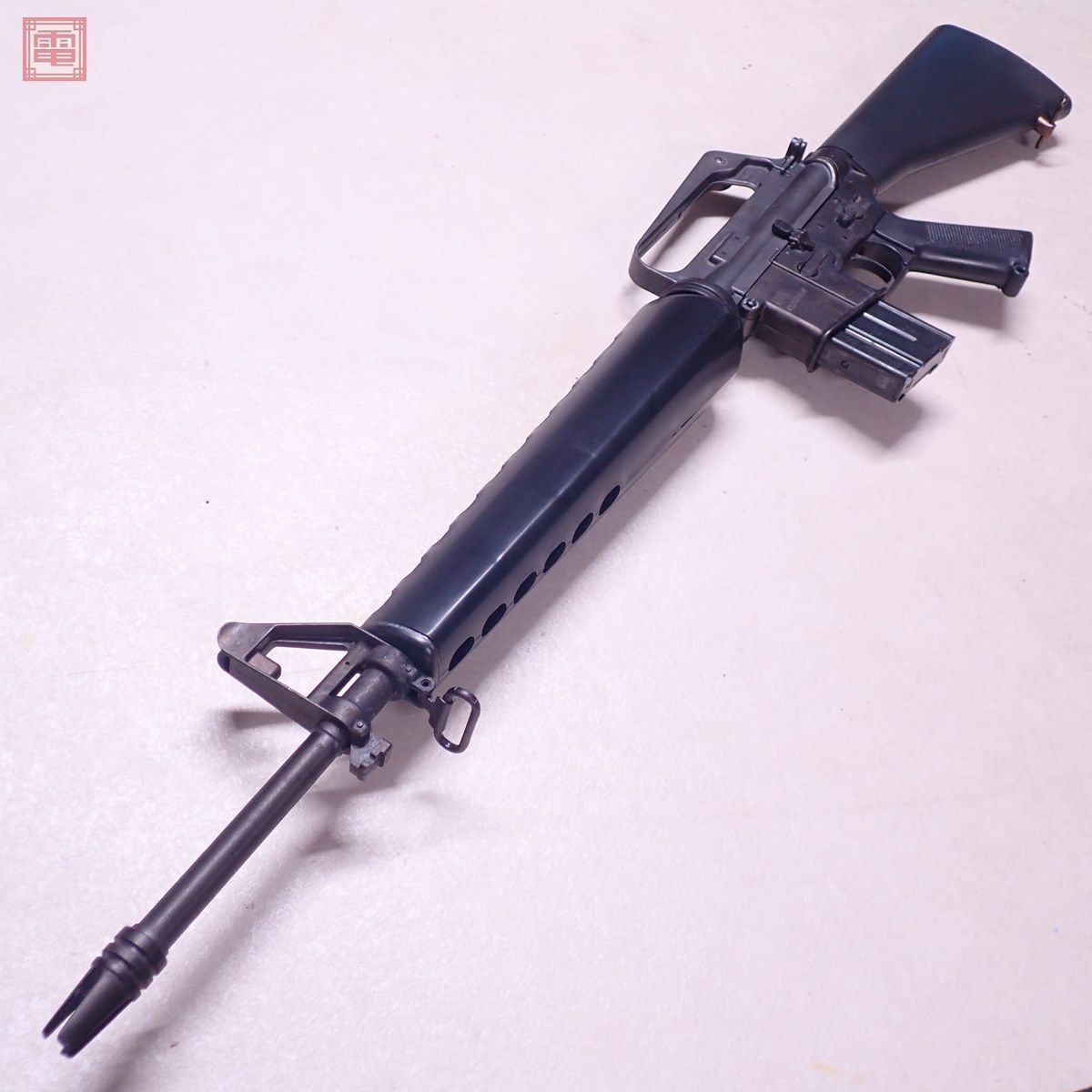 MGC 金属製モデルガン M16 アサルトライフル SMG 現状品【40_画像1