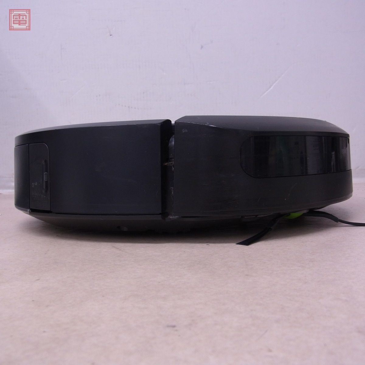 *iRobot robot vacuum cleaner Roomba i3 + Home base attaching I robot roomba Junk [40