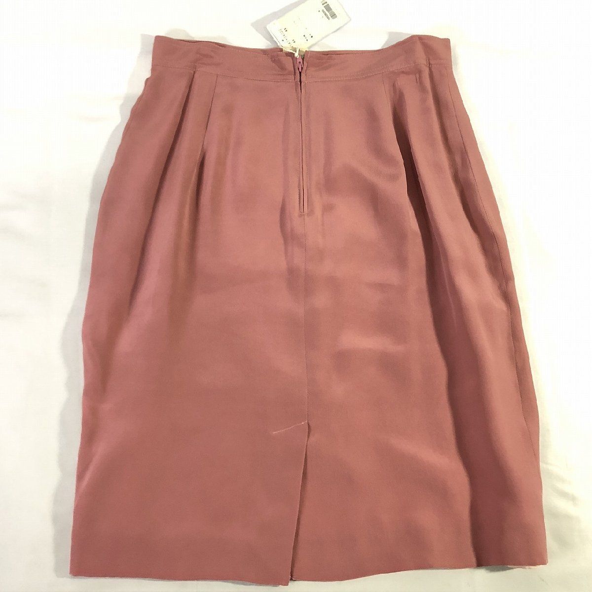 ■《新品》【SCATOLA MAGICA】シルク ひざ丈 タイトスカート[XL]ピンクの画像2