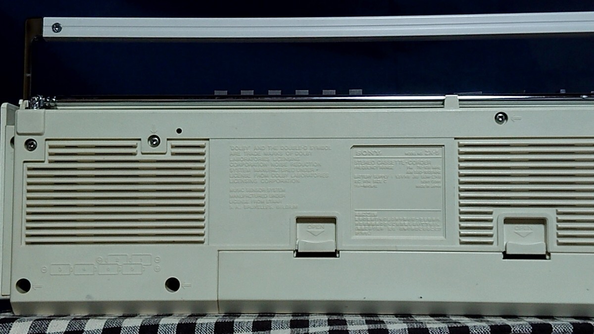 SONY ZX-5 radio-cassette operation goods 